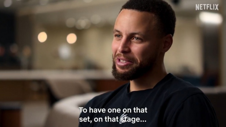金色匕首！库里谈奥运决赛连中4记三分：梦想成真 仿佛置身童话中