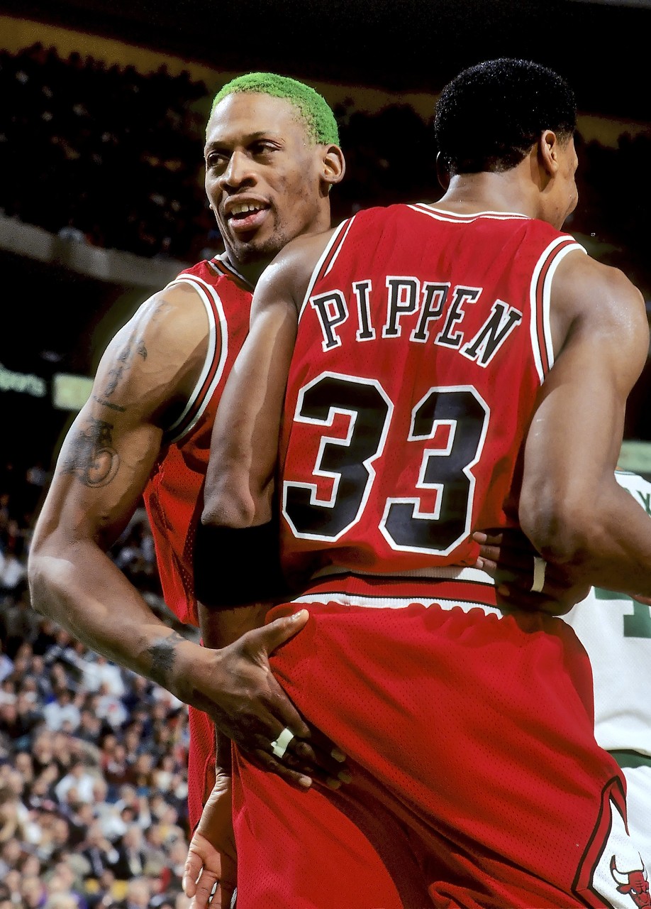 名嘴夏普：只有两个NBA球员认为皮蓬比詹姆斯强 即皮蓬和罗德曼